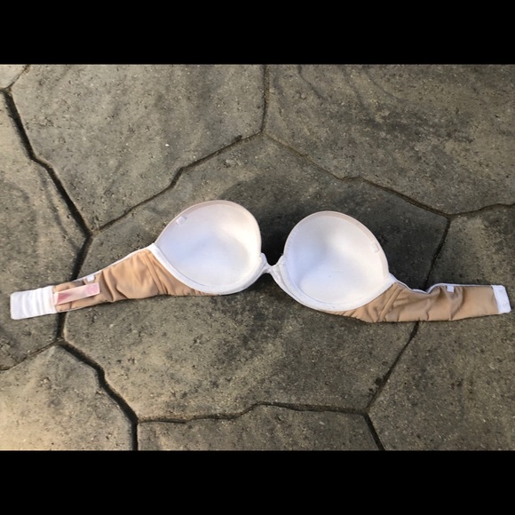 Victoria’s Secret White Strapless Bra - Picture 2 of 5